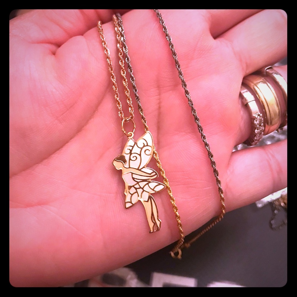 18” 18karat Real Gold . Chain is in tricolor